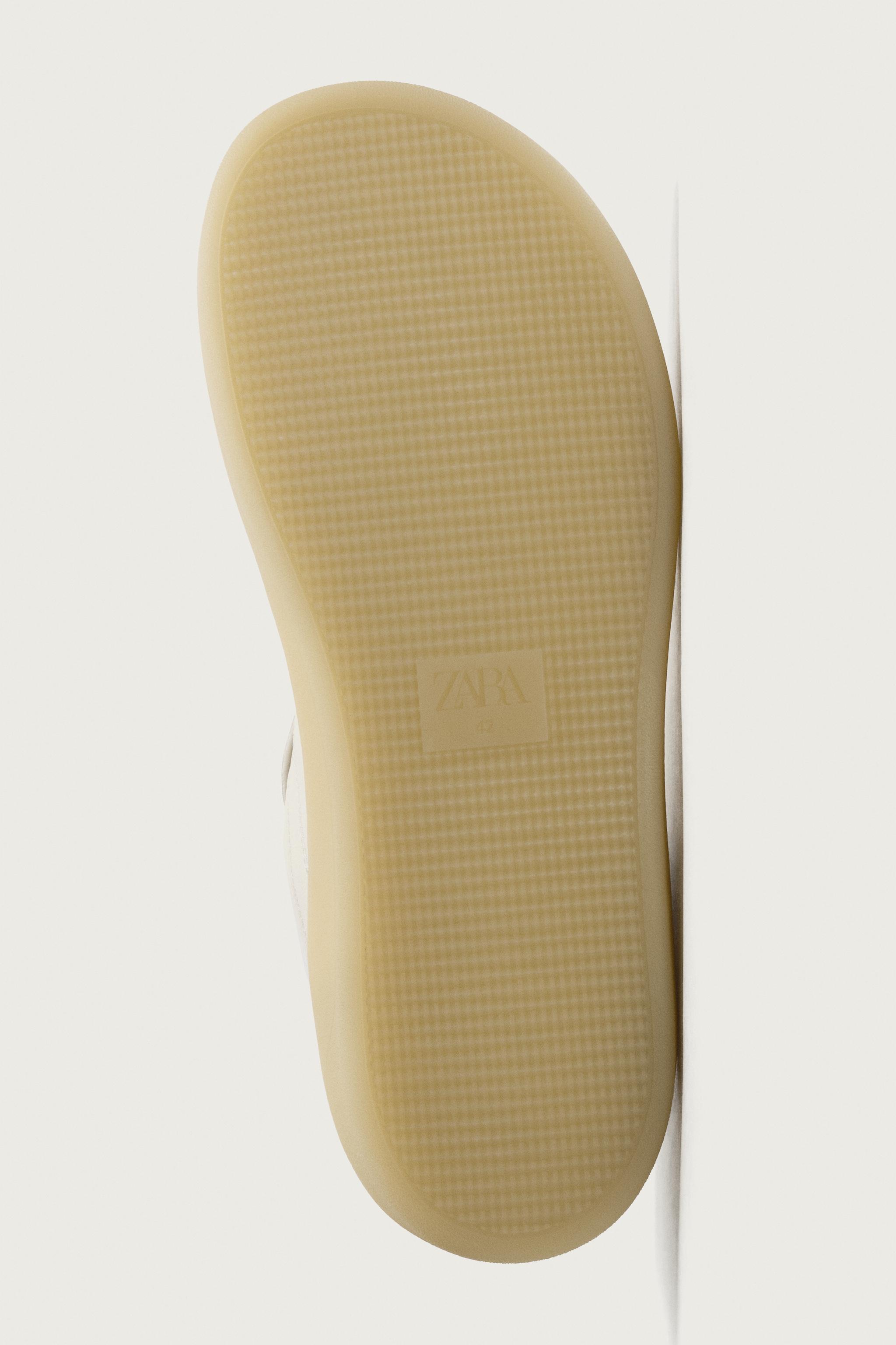 BAREFOOT LEATHER SNEAKER